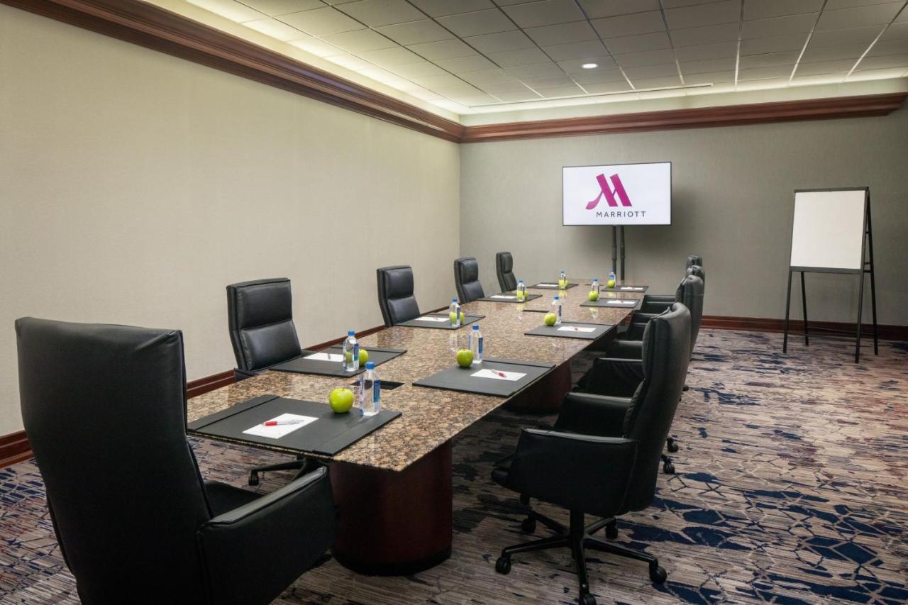 Indianapolis Marriott East Ξενοδοχείο Εξωτερικό φωτογραφία